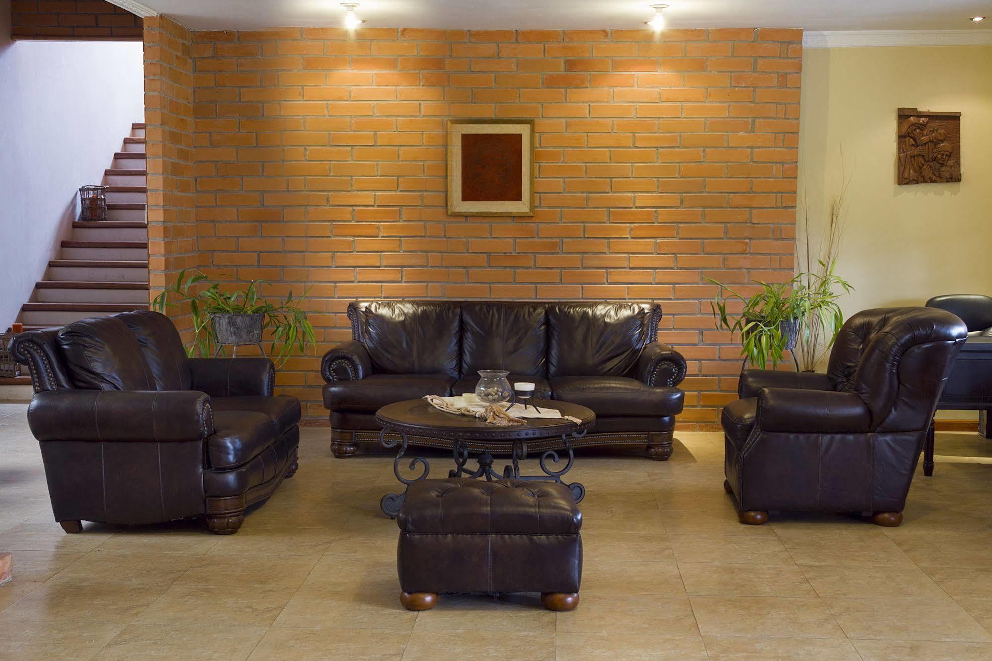 Villa Beatriz Lodge Vilcabamba Exterior photo